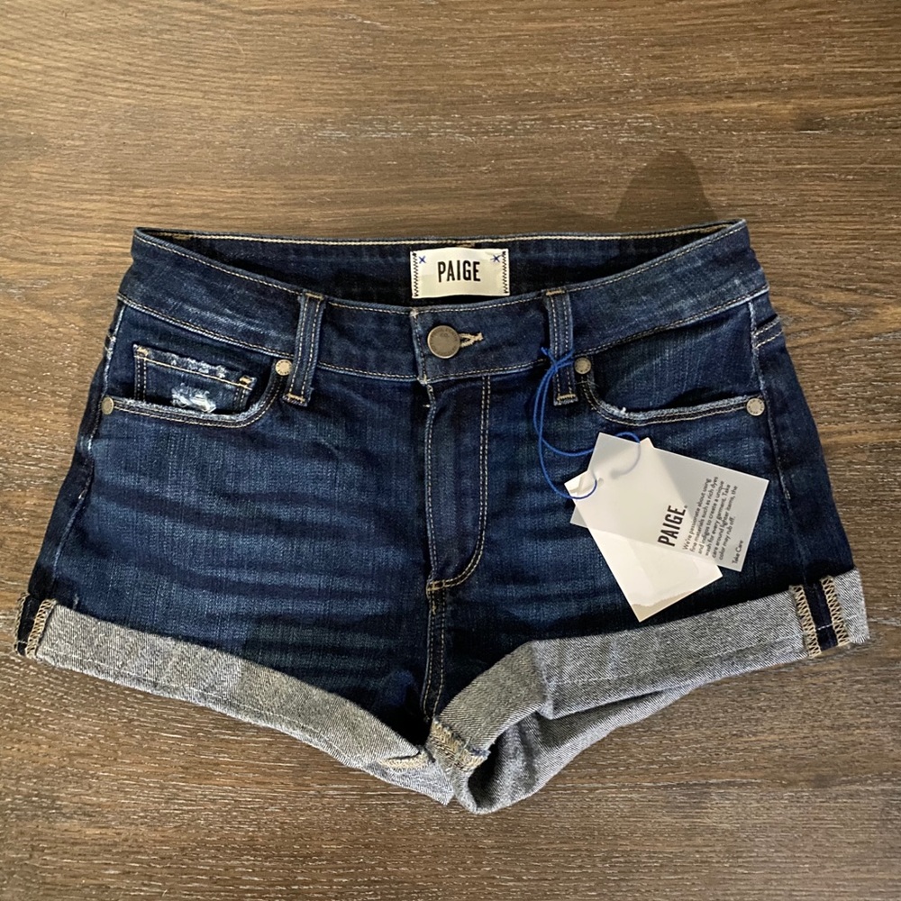 NWT PAIGE Denim Jean shorts SZ 24